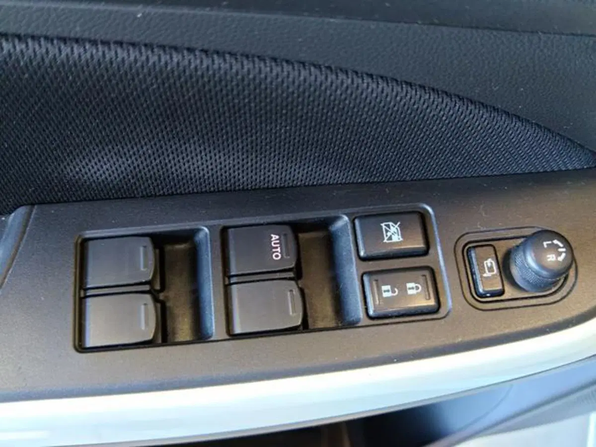 Suzuki Swift usata a Varese (10)