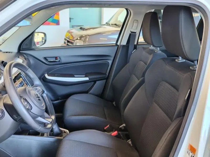 Suzuki Swift usata a Varese (11)