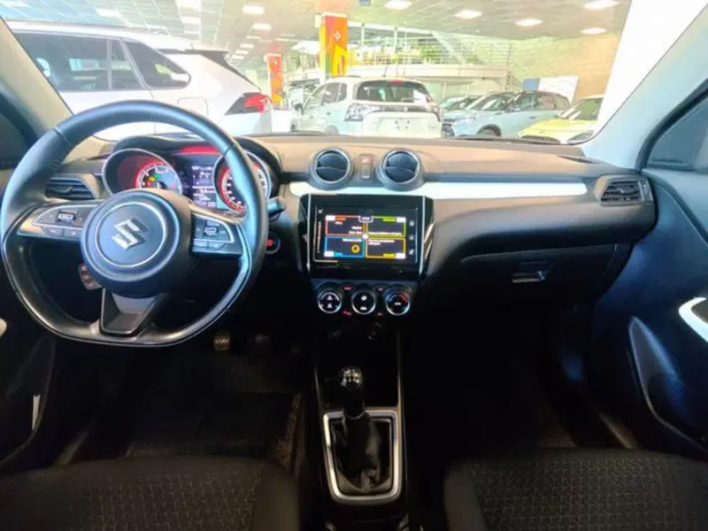 Suzuki Swift usata a Varese (8)