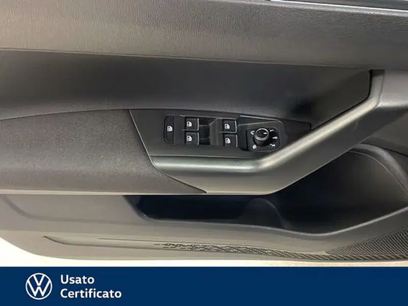 Volkswagen Taigo usata a Vicenza (18)