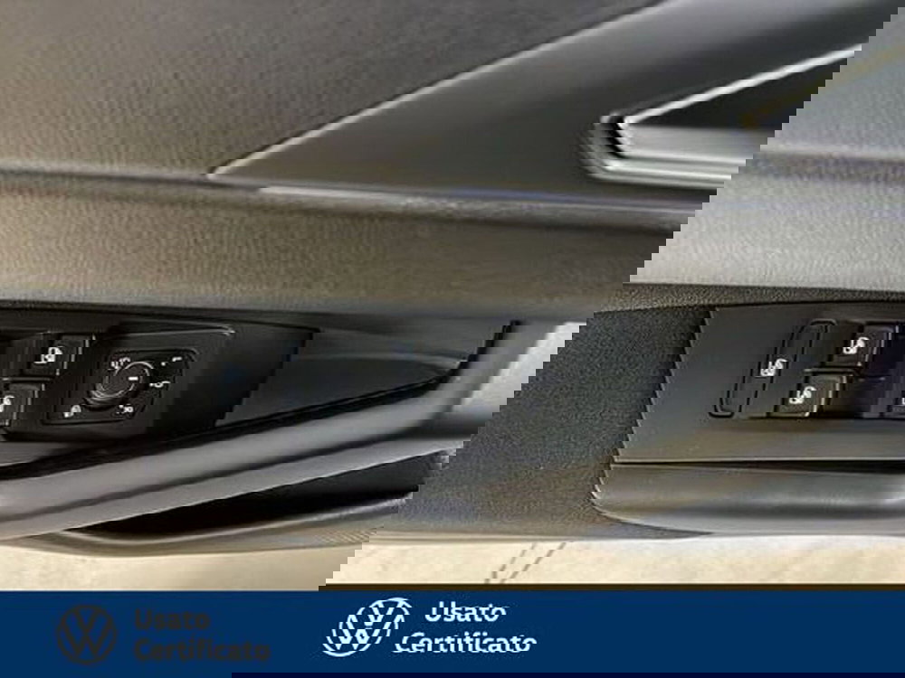 Volkswagen Taigo usata a Vicenza (15)