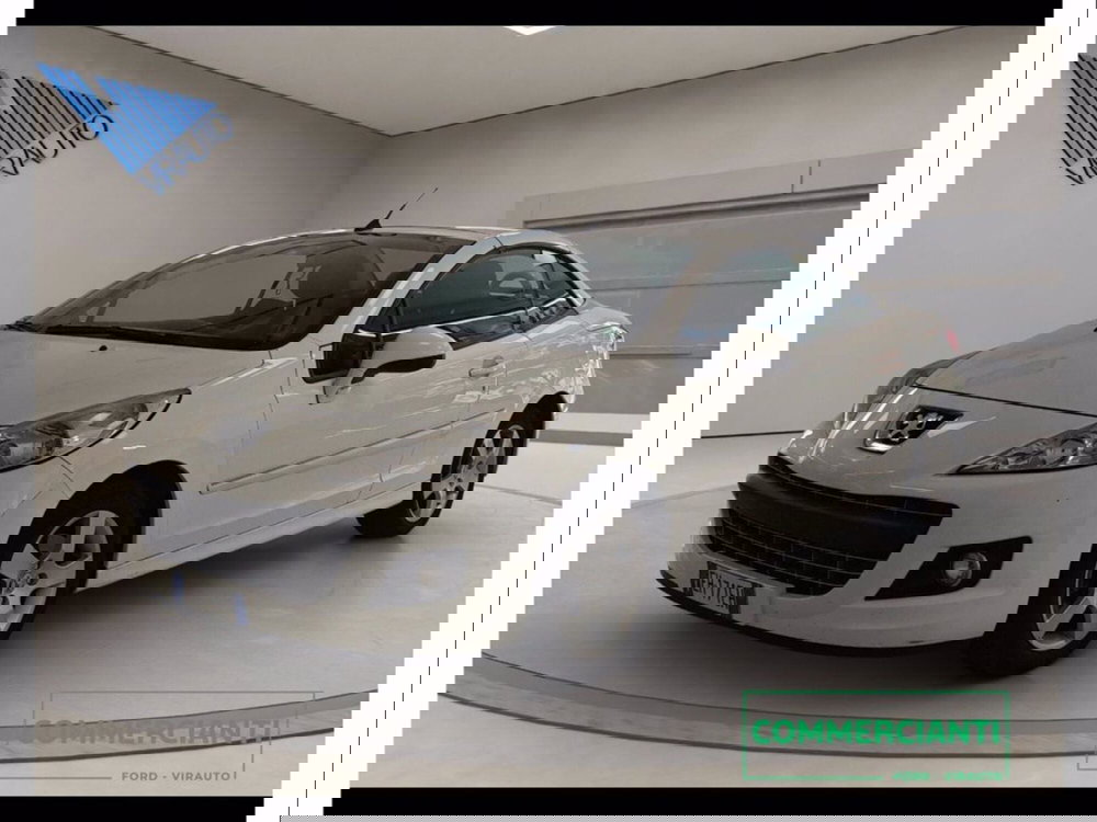 Peugeot 207 Cabrio usata a Catania