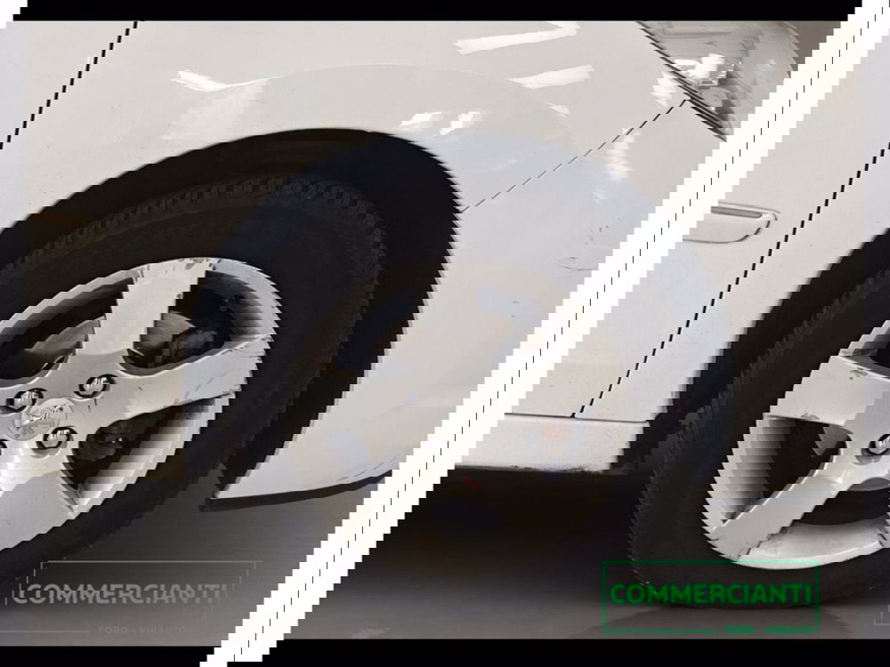 Peugeot 207 Cabrio usata a Catania (16)