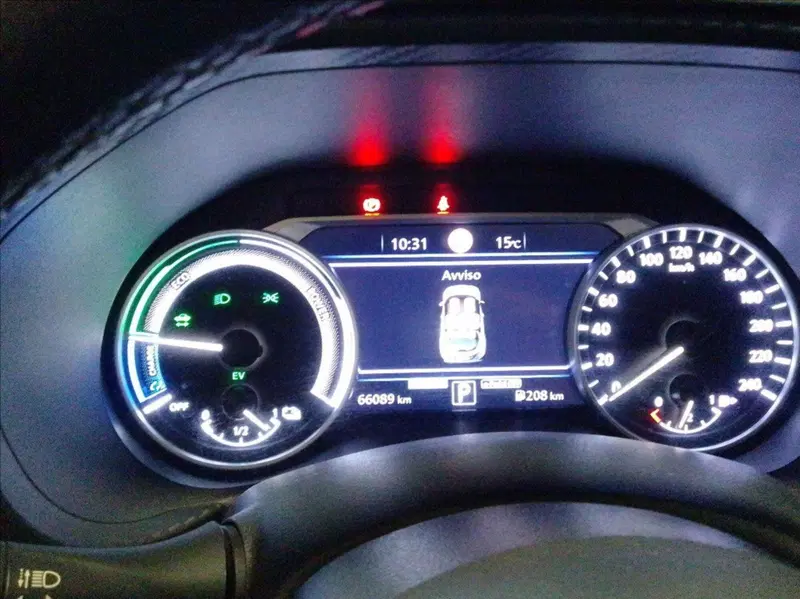 Nissan Juke usata a Milano (11)