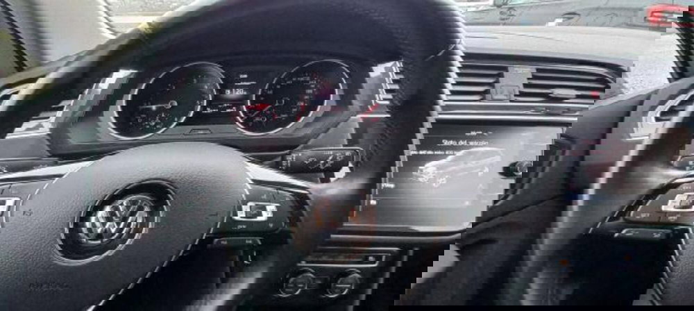 Volkswagen Tiguan usata a Udine (11)