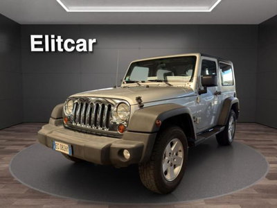 Jeep Wrangler Unlimited 2.8 CRD DPF Sport del 2010 usata a Magenta