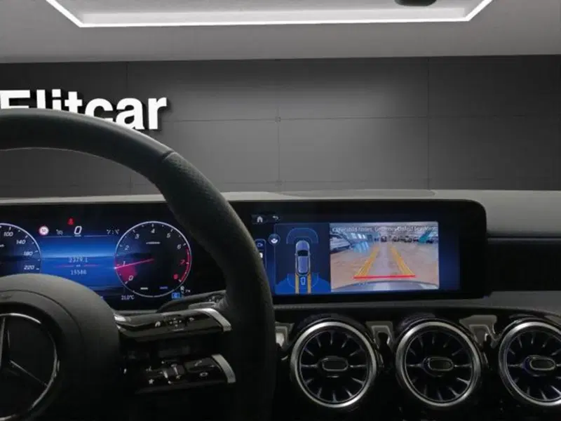 Mercedes-Benz Classe A Sedan usata a Milano (17)