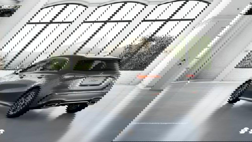 Mercedes-Benz Classe A Sedan usata a Milano (6)