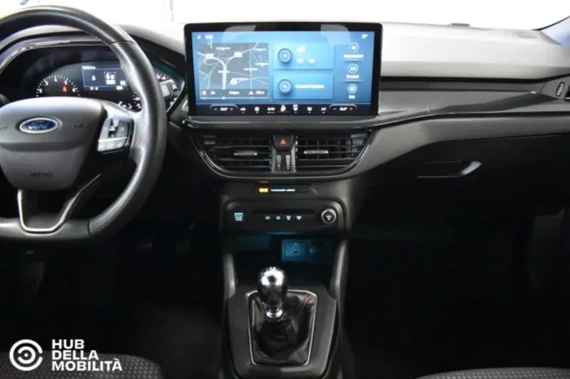 Ford Focus Station Wagon usata a Perugia (11)