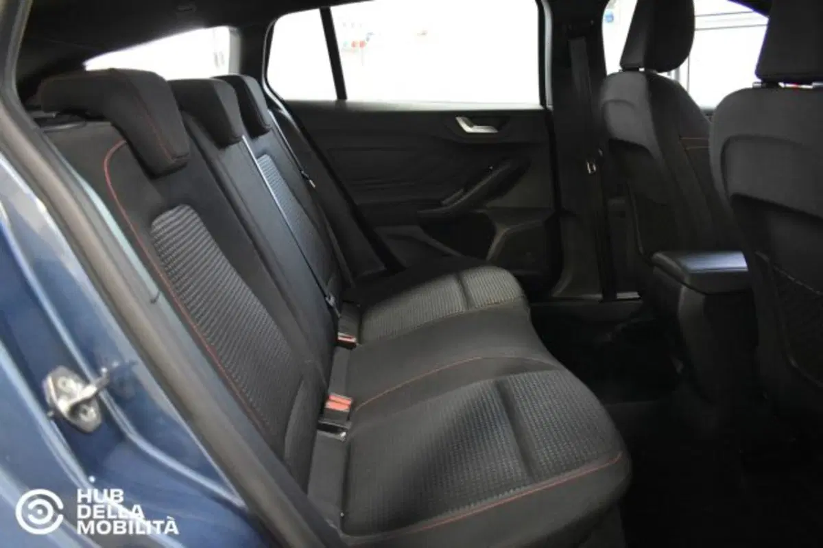 Ford Focus Station Wagon usata a Perugia (20)