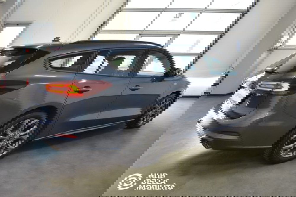 Ford Focus Station Wagon usata a Perugia (4)