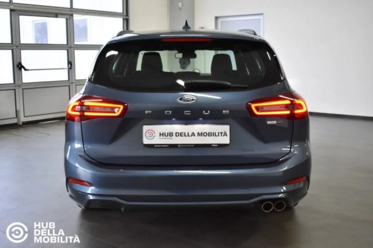 Ford Focus Station Wagon usata a Perugia (5)