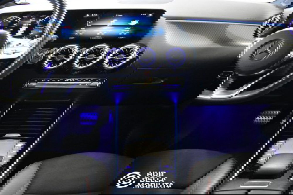 Mercedes-Benz GLA SUV usata a Perugia (11)