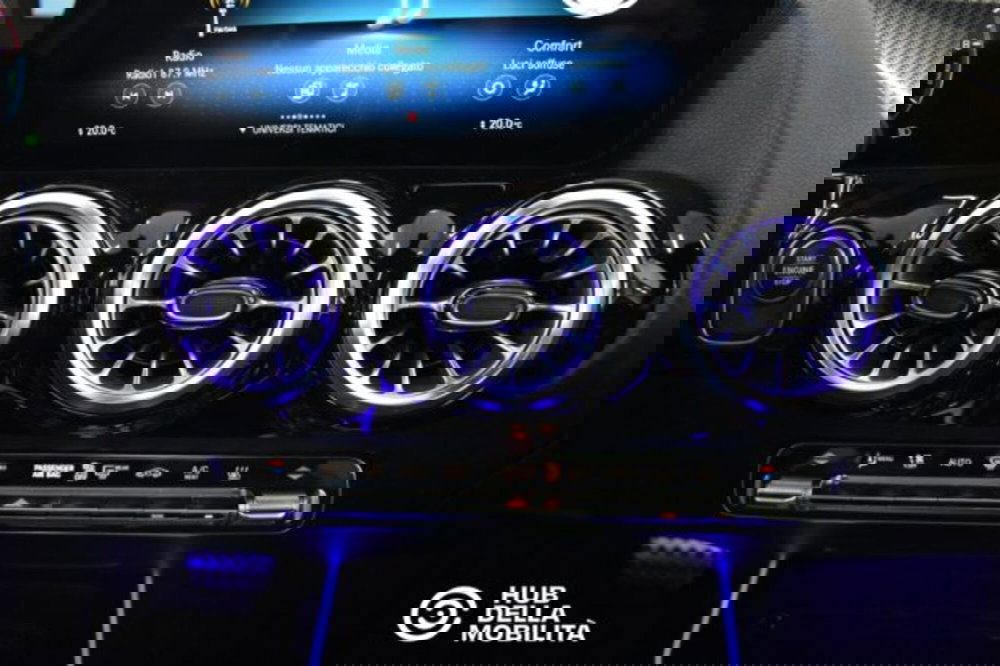 Mercedes-Benz GLA SUV usata a Perugia (13)