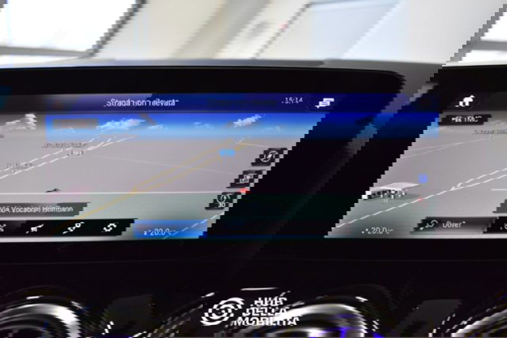 Mercedes-Benz GLA SUV usata a Perugia (14)