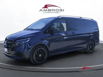 Mercedes-Benz Classe V Long 300 d Exclusive 4matic auto del 2025 usata a Corciano