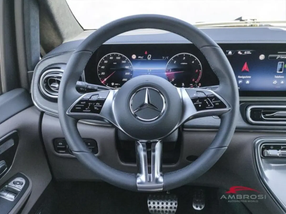 Mercedes-Benz Classe V usata a Perugia (14)