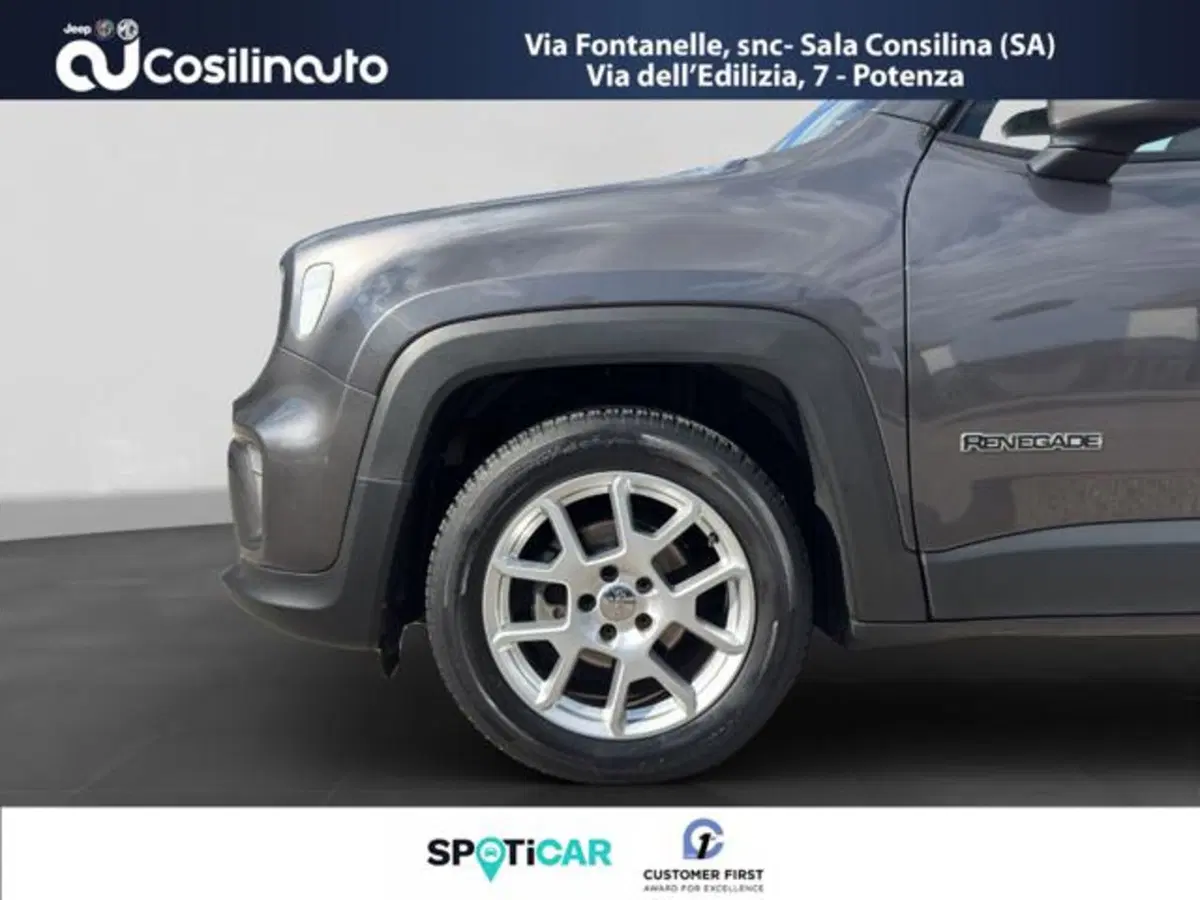 Jeep Renegade usata a Salerno (19)