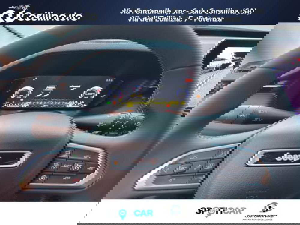 Jeep Compass nuova a Salerno (14)