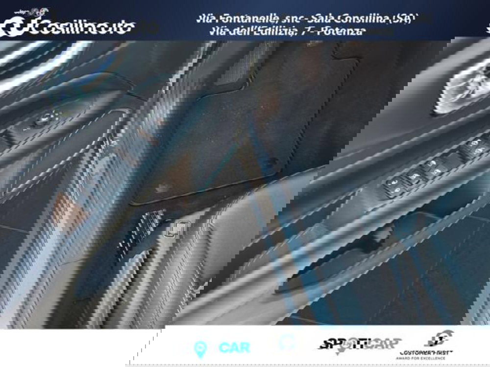 Jeep Compass nuova a Salerno (16)