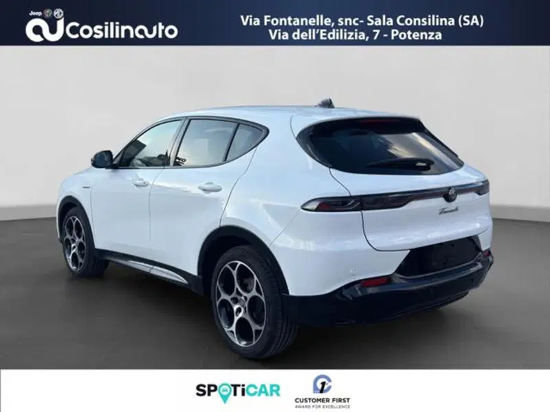 Alfa Romeo Tonale nuova a Salerno (3)