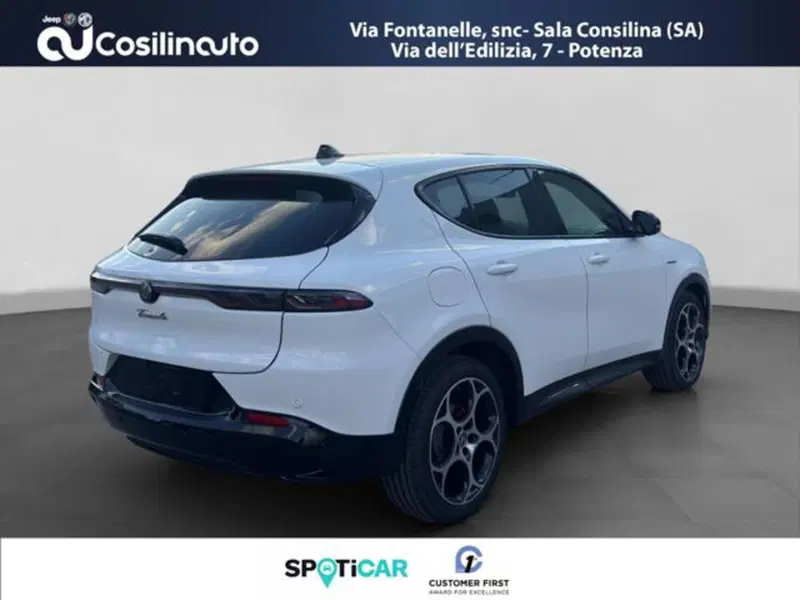 Alfa Romeo Tonale nuova a Salerno (5)