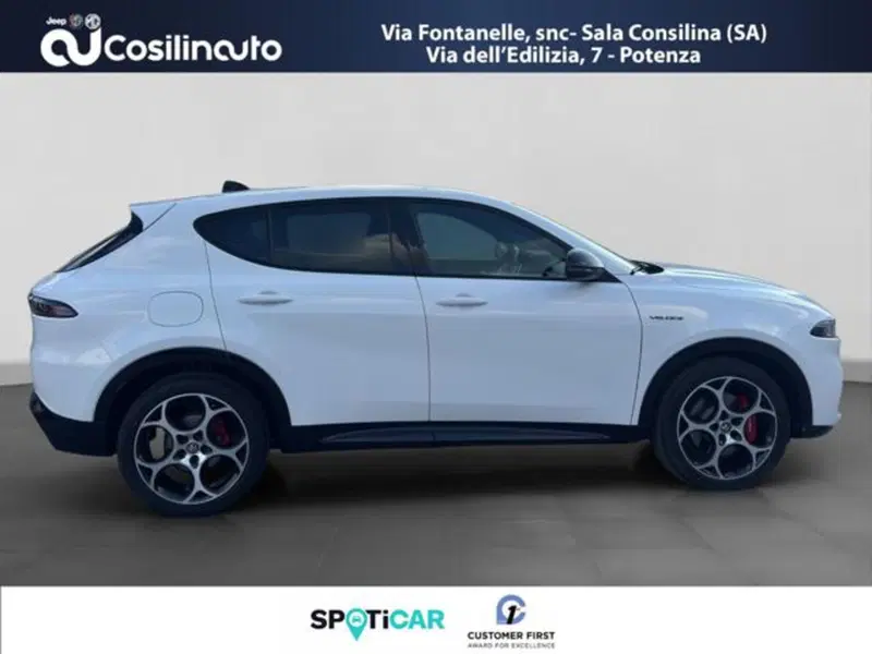 Alfa Romeo Tonale nuova a Salerno (6)