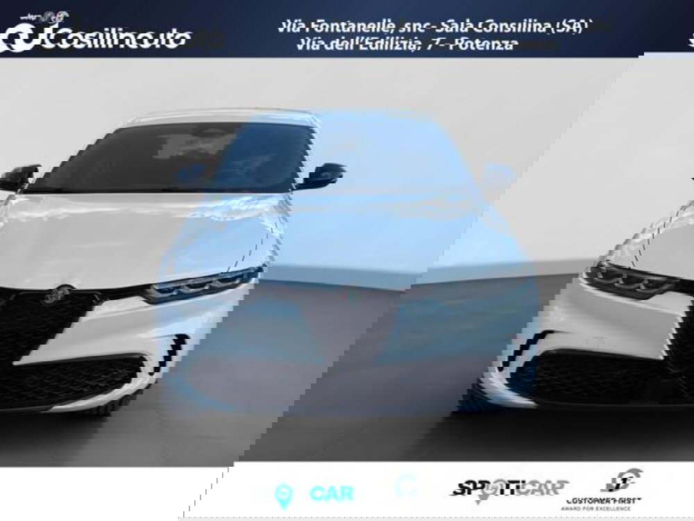 Alfa Romeo Tonale nuova a Salerno (8)