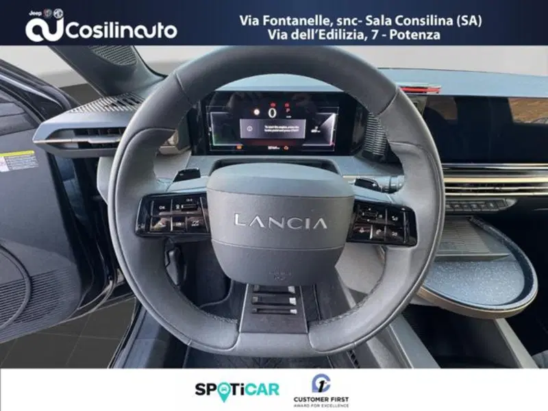 Lancia Ypsilon usata a Salerno (12)
