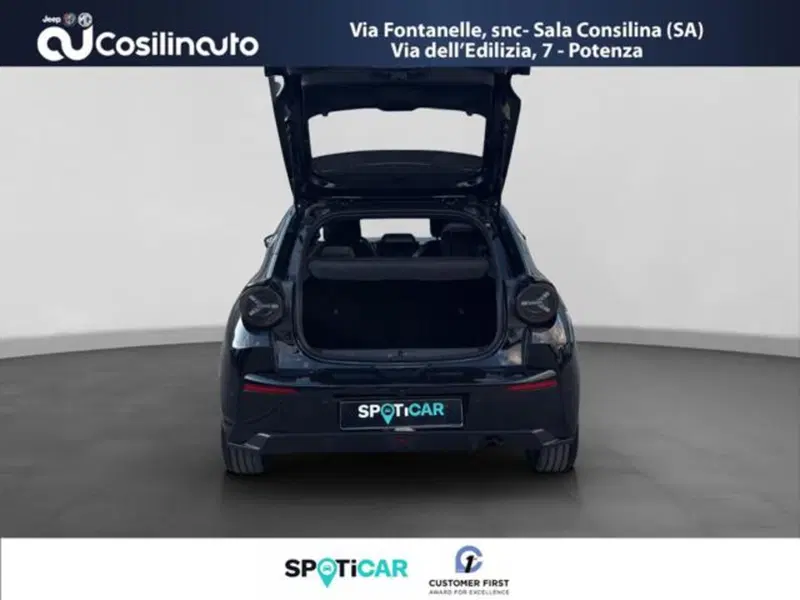 Lancia Ypsilon usata a Salerno (16)