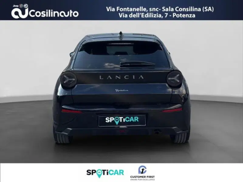 Lancia Ypsilon usata a Salerno (4)
