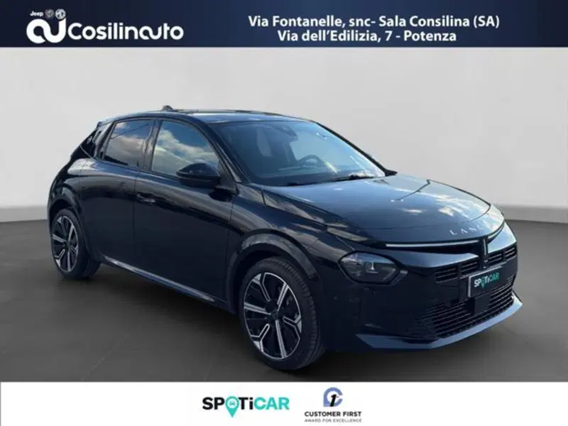 Lancia Ypsilon usata a Salerno (7)