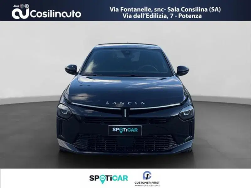 Lancia Ypsilon usata a Salerno (8)