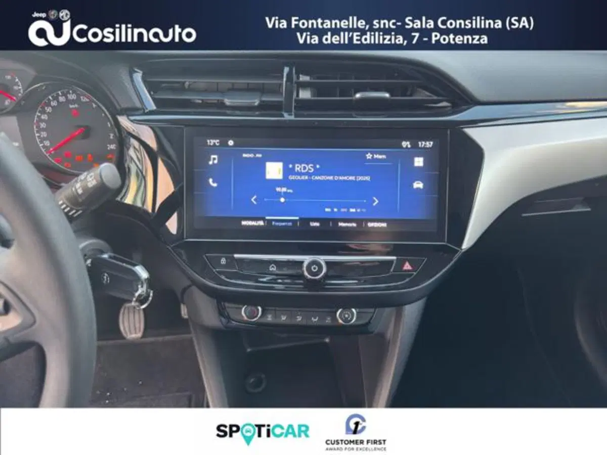 Opel Corsa nuova a Salerno (15)