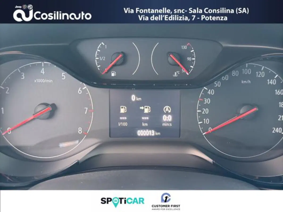 Opel Corsa nuova a Salerno (19)