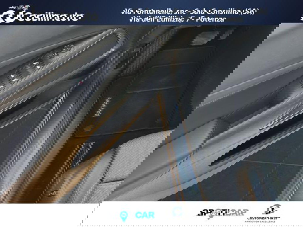 Opel Crossland usata a Salerno (14)