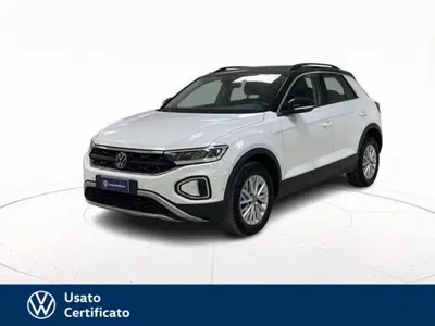 Volkswagen T-Roc 1.0 TSI Life del 2022 usata a Arzignano