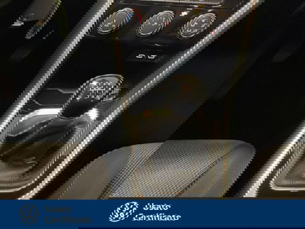 Volkswagen T-Roc usata a Vicenza (11)