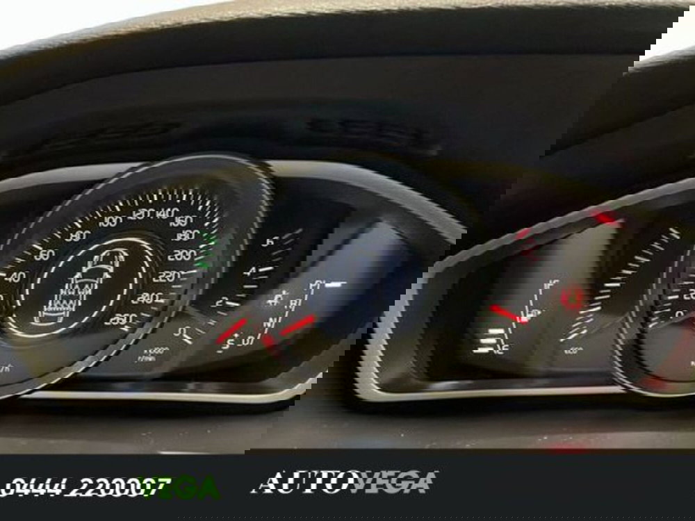 Volvo V40 usata a Vicenza (14)