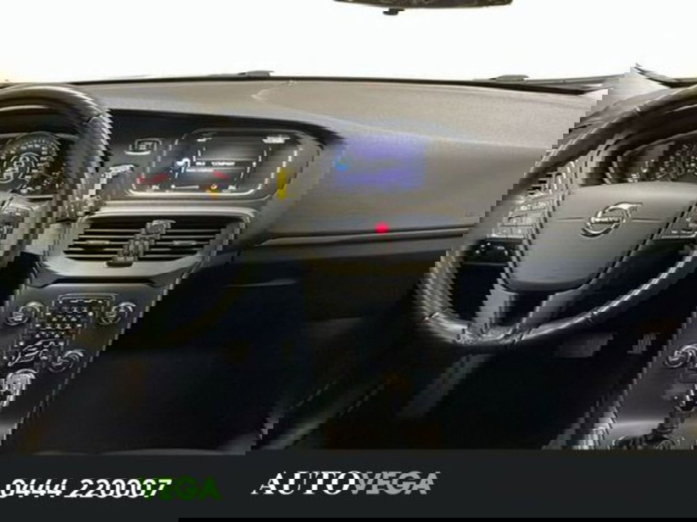 Volvo V40 usata a Vicenza (8)