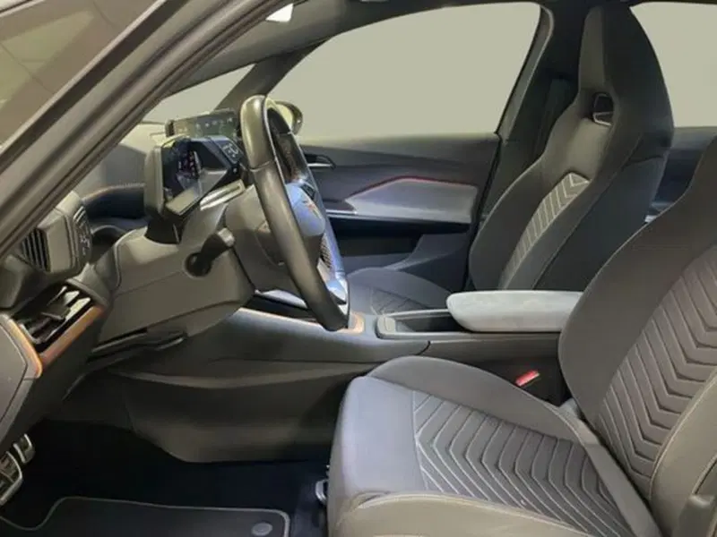 Cupra Born usata a Vicenza (12)