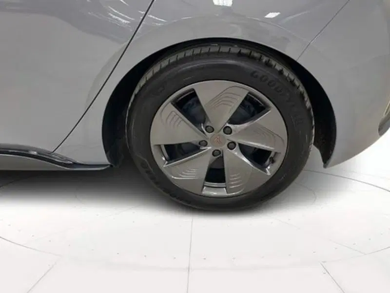 Cupra Born usata a Vicenza (16)