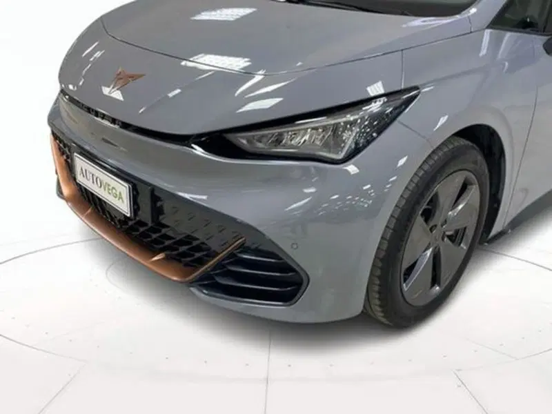 Cupra Born usata a Vicenza (17)