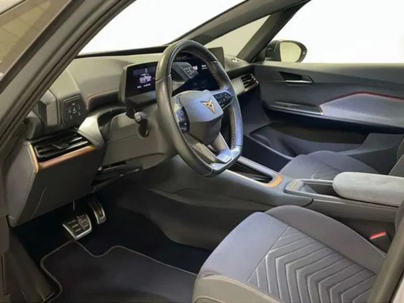 Cupra Born usata a Vicenza (7)