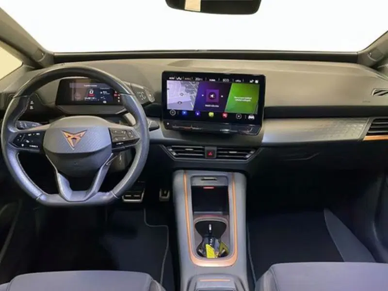 Cupra Born usata a Vicenza (8)