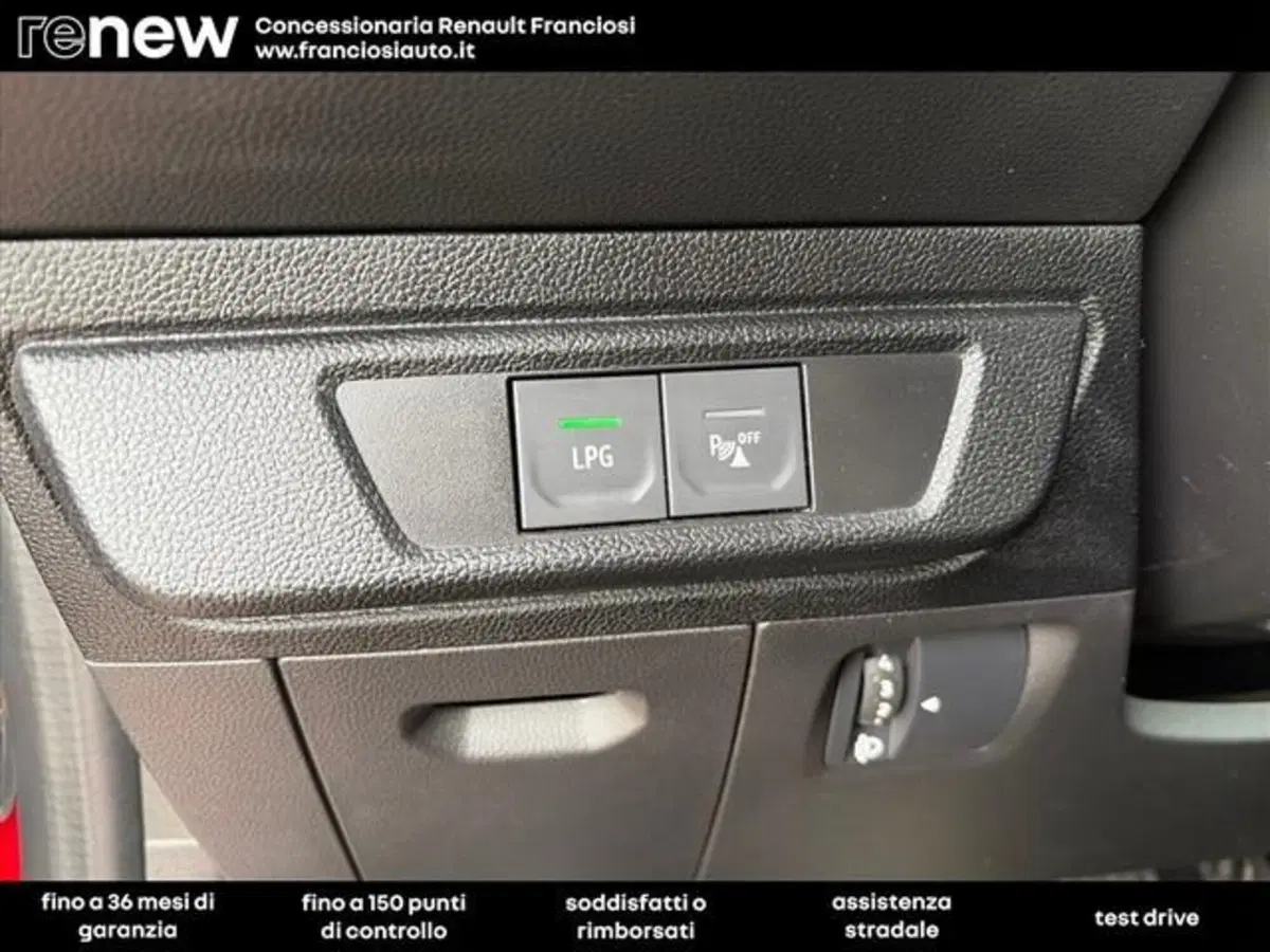 Dacia Sandero Stepway usata a Modena (9)
