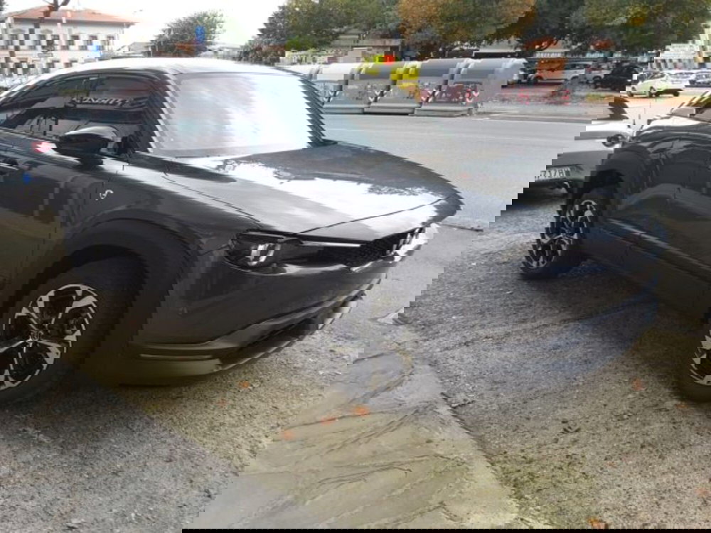 Mazda MX-30 R-EV nuova a Firenze (4)
