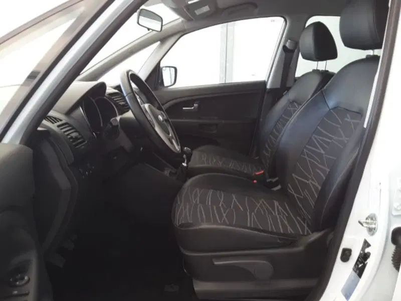 Kia Venga usata a Firenze (5)