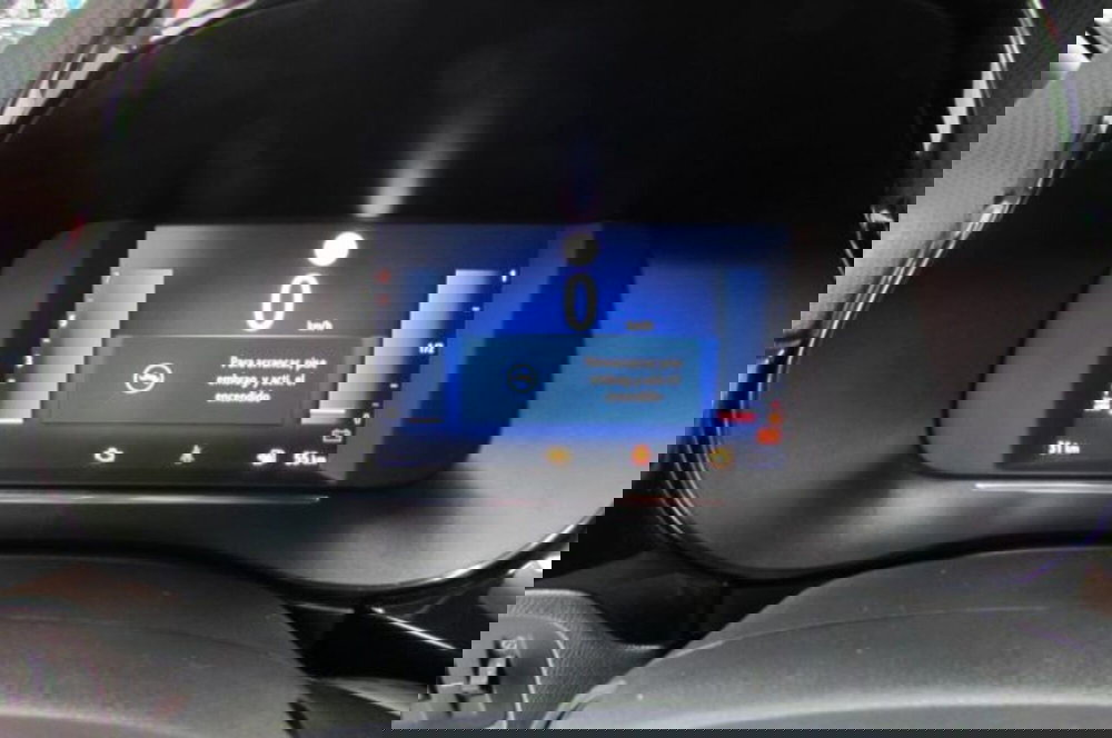 Opel Corsa nuova a Milano (12)