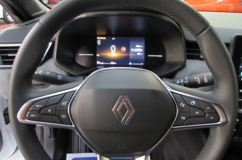 Renault Clio usata a Milano (11)